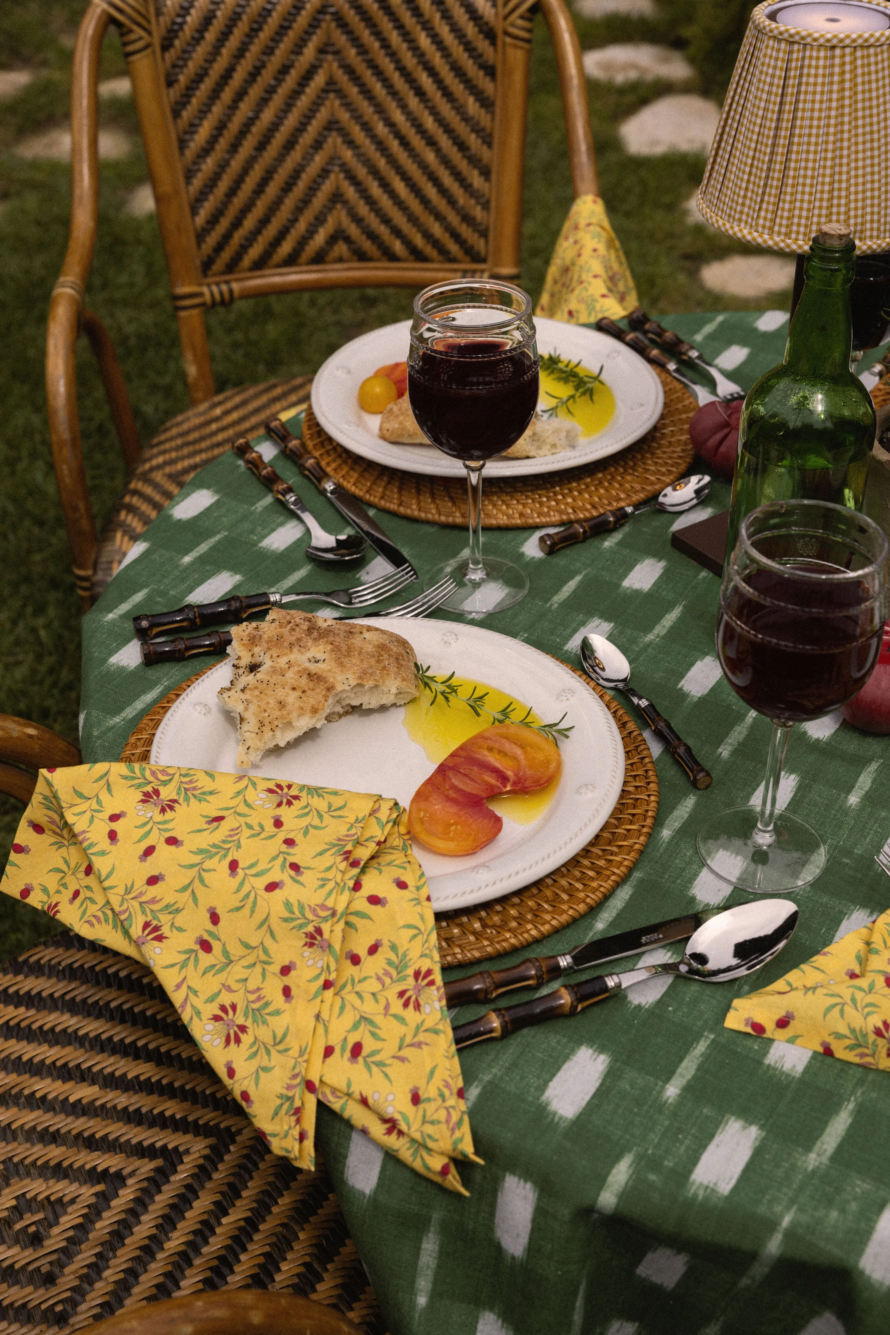 Berry and Thread Melamine Dinner Plate