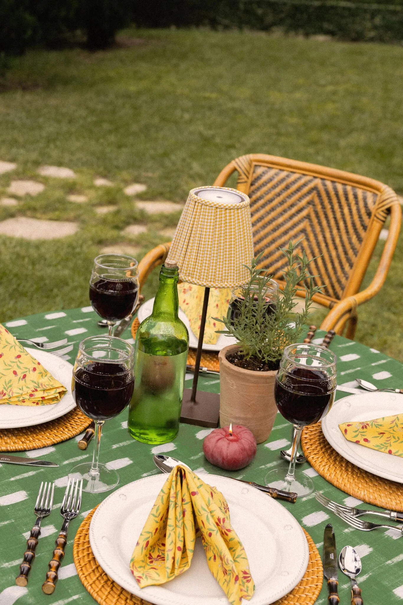 Berry and Thread Melamine Dinner Plate