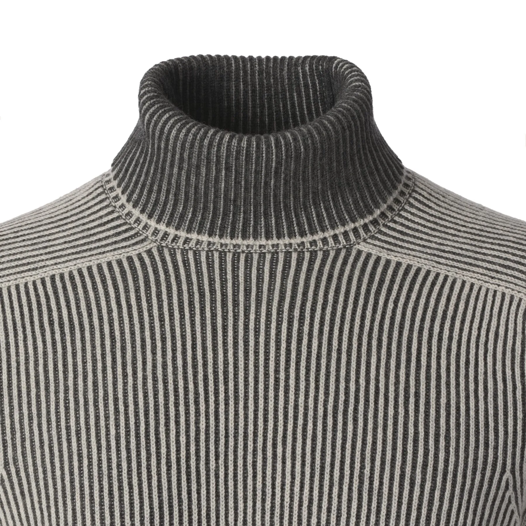 Cashmere Reversible Rollneck Sweater