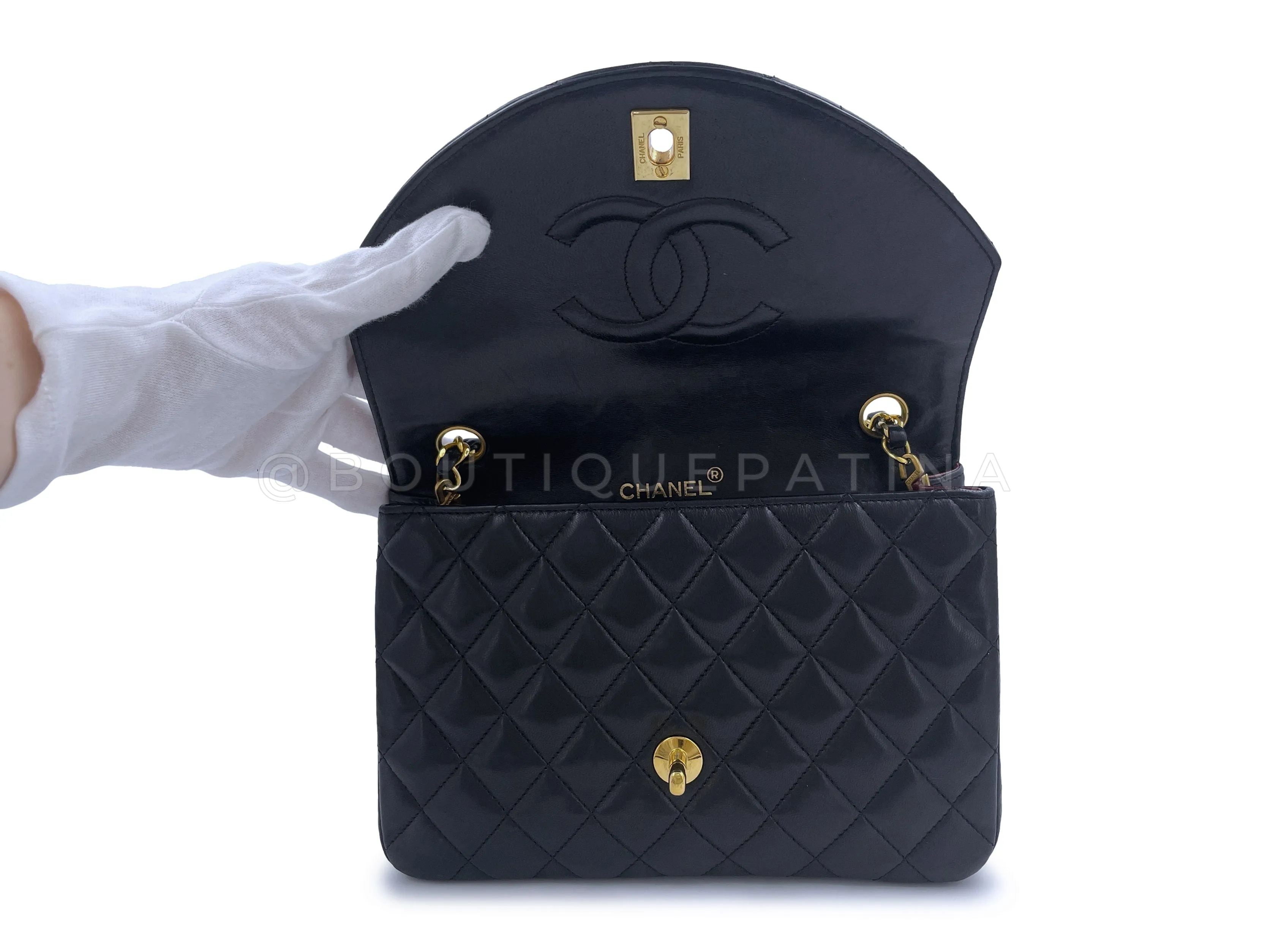 Chanel 1989 Vintage Classic Curved Flap Bag Black 24k GHW