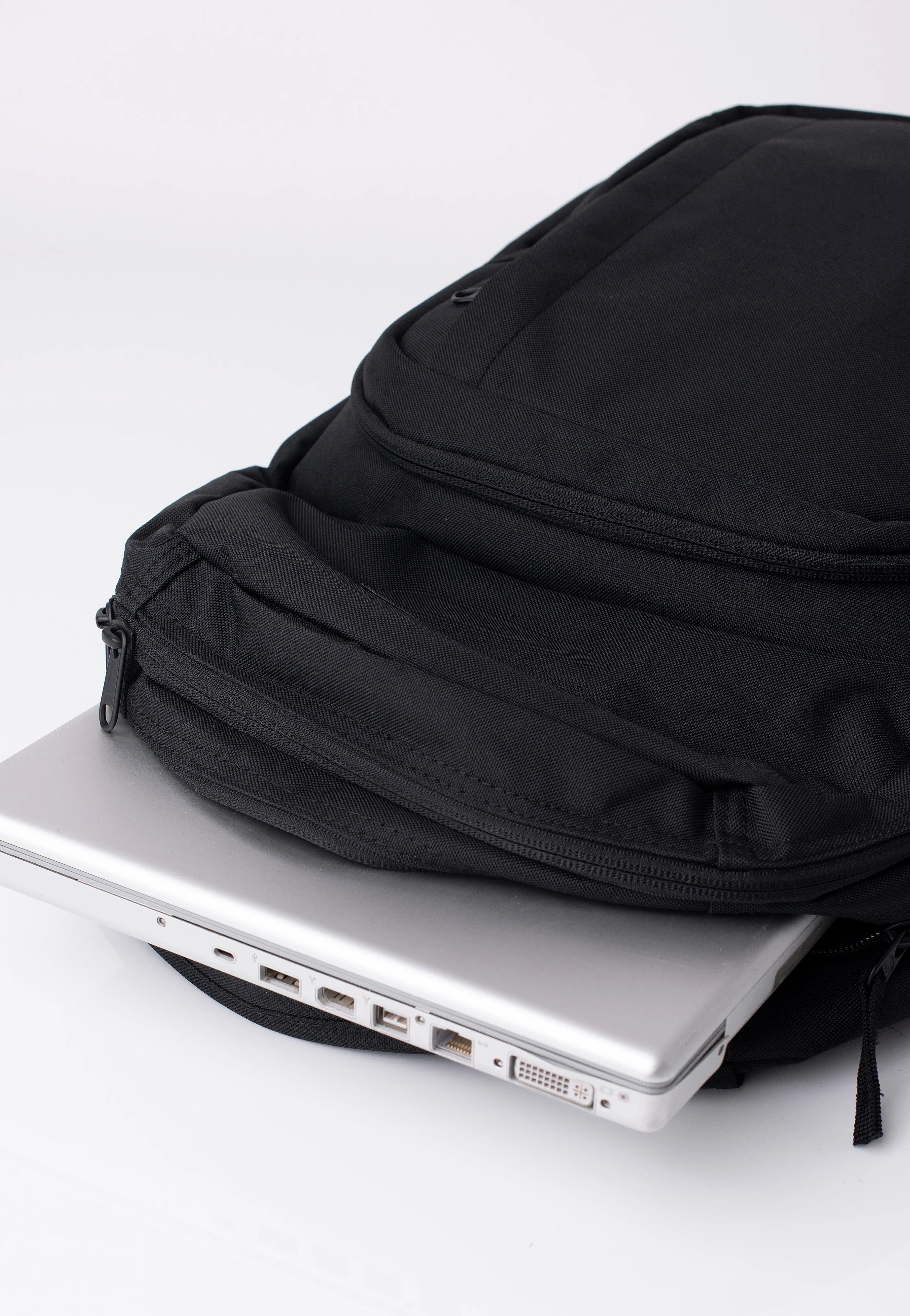 Dakine - Campus Large Black - Backpack