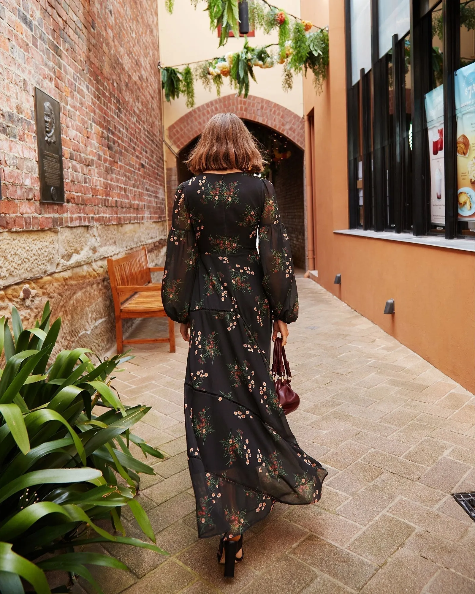 In Your Dreams Maxi Dress - Black